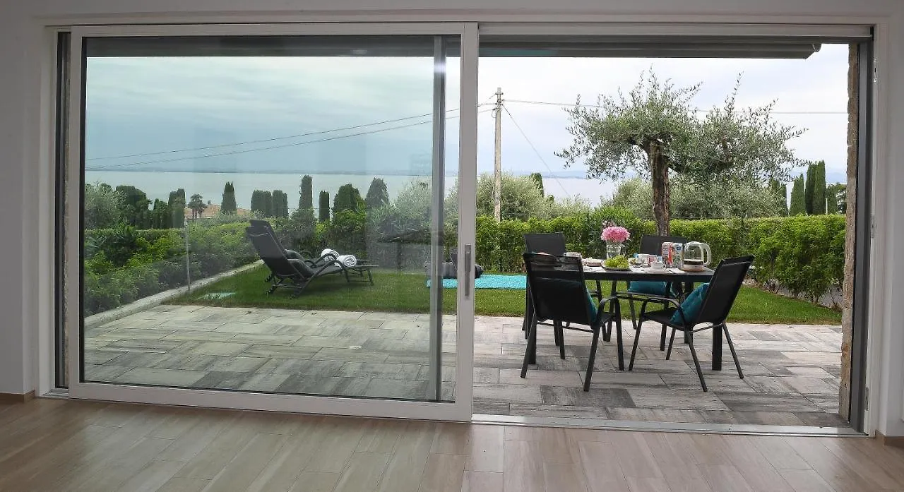 Villa Le Foreste Lazise 0*,  Italy