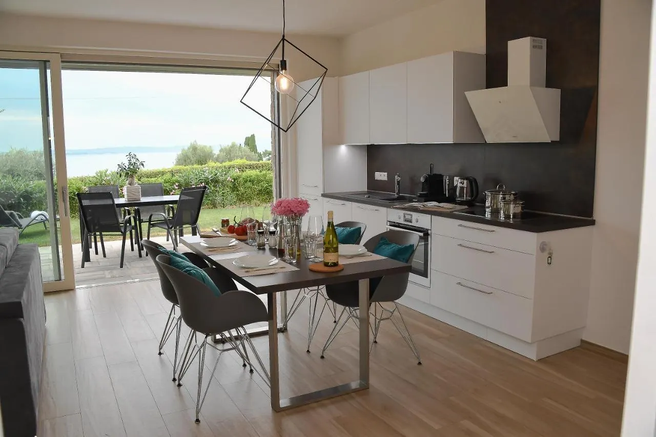 Apartment Villa Le Foreste Lazise Italy